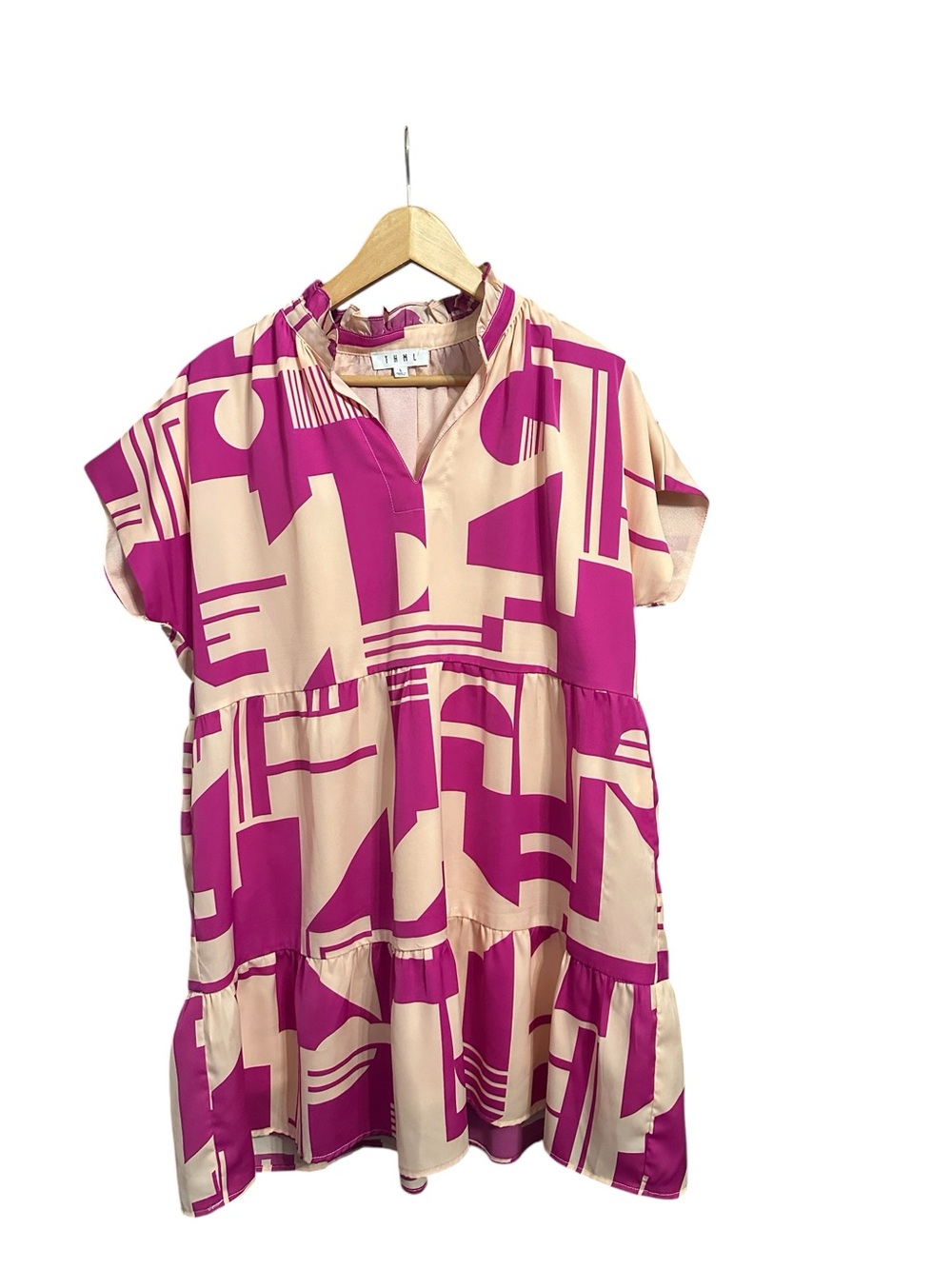 NWOT Anthropologie THML Geometric Dress Trapeze Swing Large Pink Pockets Ruffle